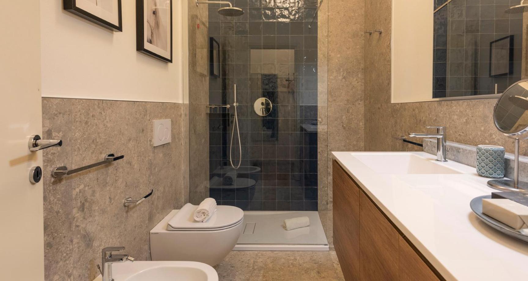 Charming Joivy Flat Next To Duomo Di Комо Екстер'єр фото